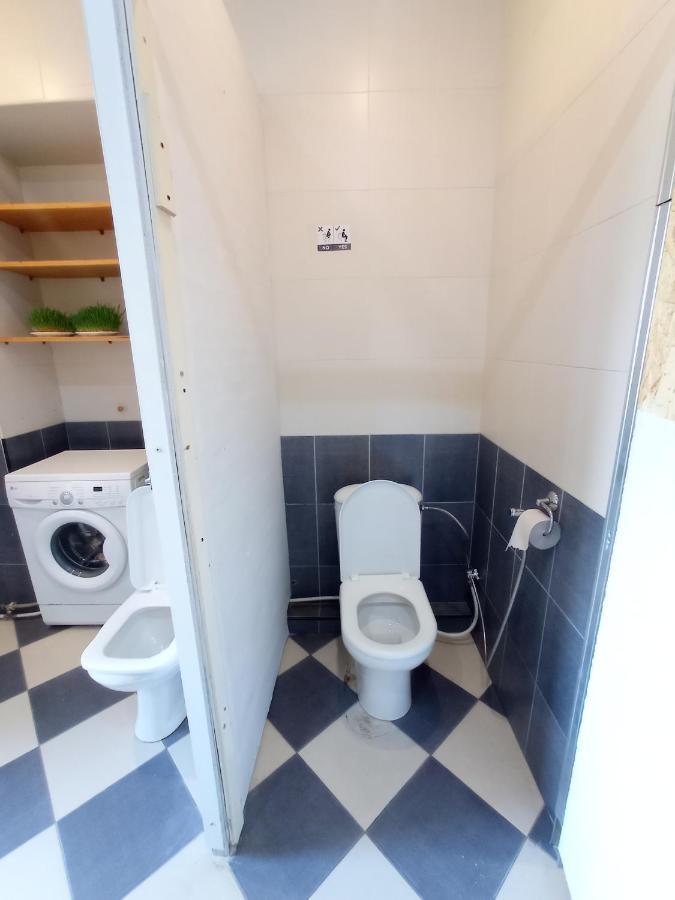 Sun City Hostel Єреван Екстер'єр фото